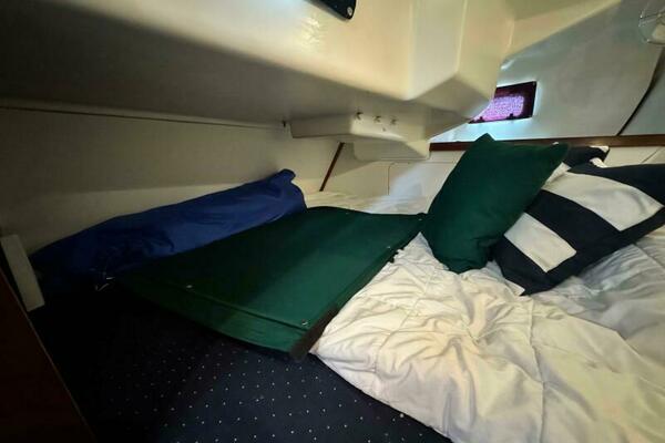 Orion 32ft Beneteau Yacht For Sale