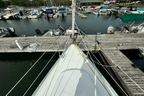 Orion 32ft Beneteau Yacht For Sale