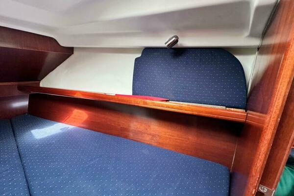 Orion 32ft Beneteau Yacht For Sale