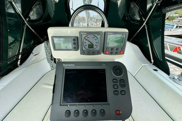 Orion 32ft Beneteau Yacht For Sale