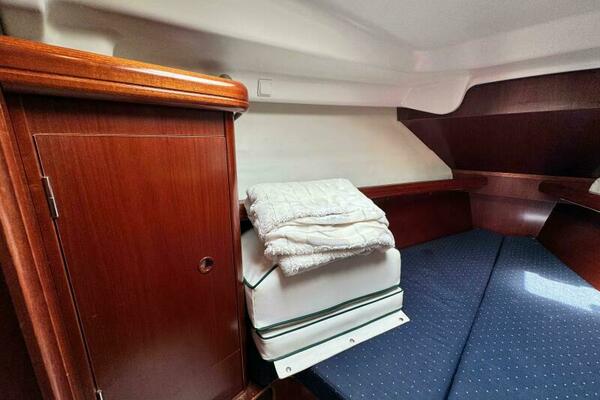 Orion 32ft Beneteau Yacht For Sale