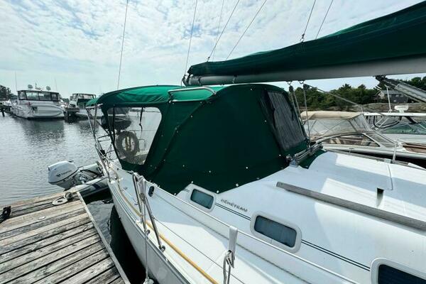 Orion 32ft Beneteau Yacht For Sale