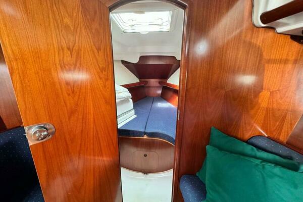 Orion 32ft Beneteau Yacht For Sale