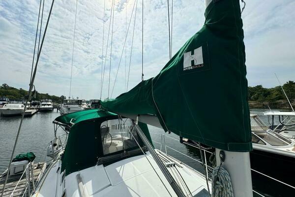 Orion 32ft Beneteau Yacht For Sale