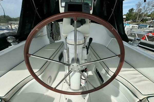 Orion 32ft Beneteau Yacht For Sale