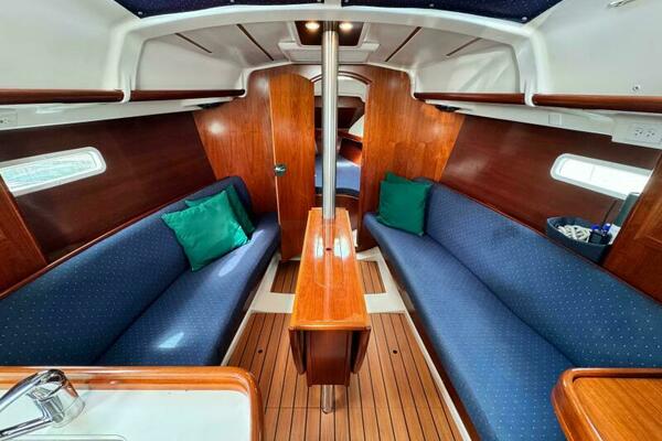 Orion 32ft Beneteau Yacht For Sale