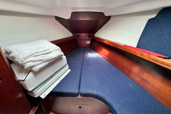 Orion 32ft Beneteau Yacht For Sale