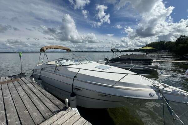 25-ft-Larson-2003-254 Cabrio-Fandango Orillia Ontario Canada  yacht for sale