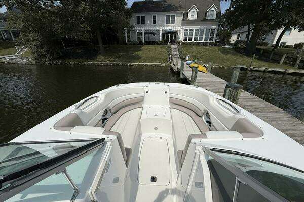 Photo of the 2014 Hurricane SunDeck 2690 OB