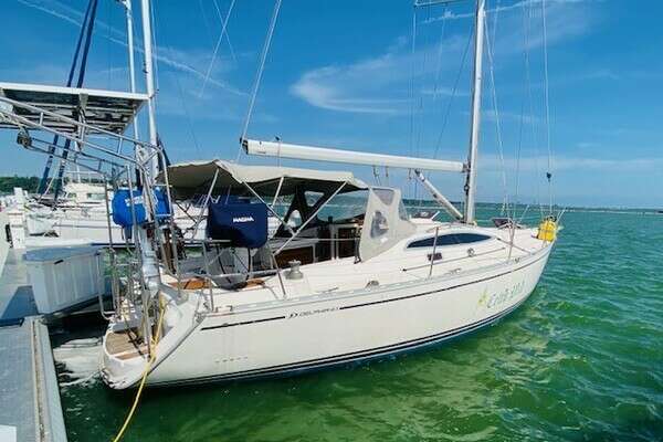 40-ft-Delphia-2009-40.3- Hamilton Ontario Canada  yacht for sale