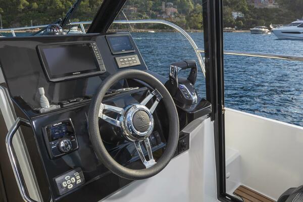 Photo of the 2026 Jeanneau NC 895 Series 2