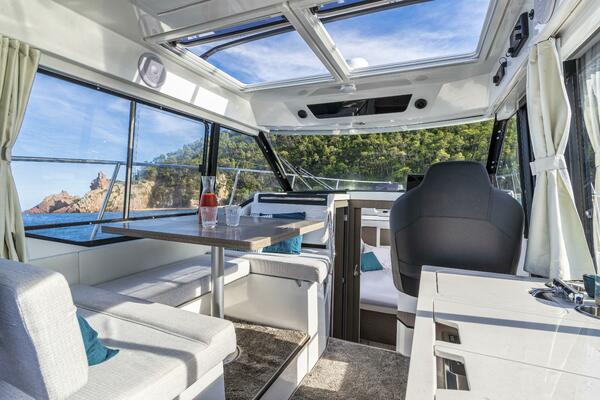 Photo of the 2026 Jeanneau NC 895 Series 2