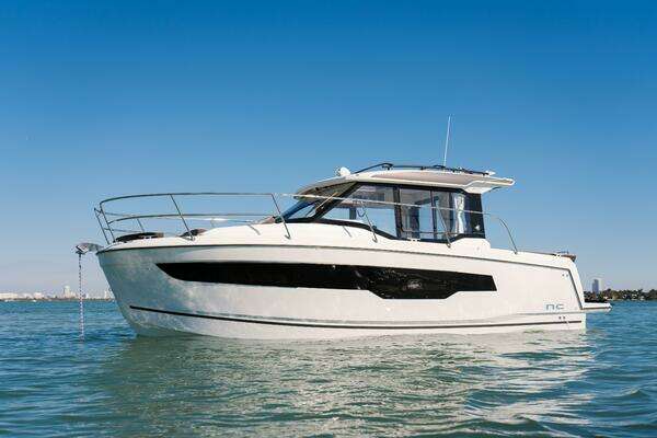 29-ft-Jeanneau-2026-NC 895- Fort Lauderdale Florida United States  yacht for sale