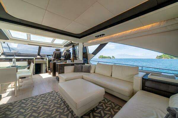 Photo of the 2017 Azimut 77S "Carpe Diem"