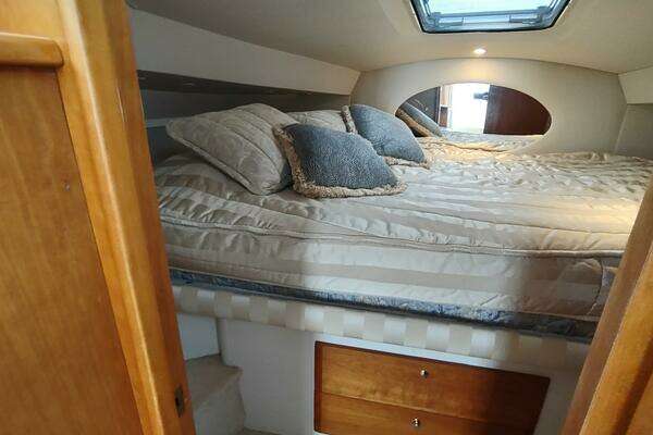 Silverton  Yacht For Sale