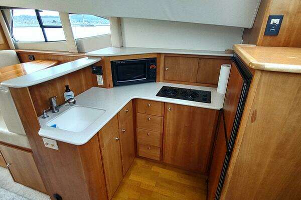 Silverton  Yacht For Sale