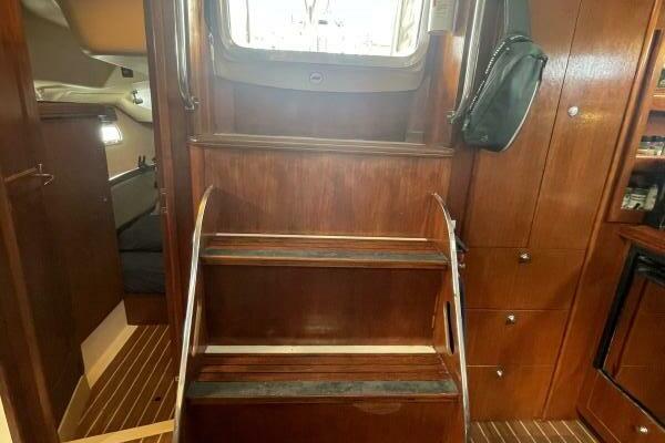 Role 44ft Hunter Yacht For Sale