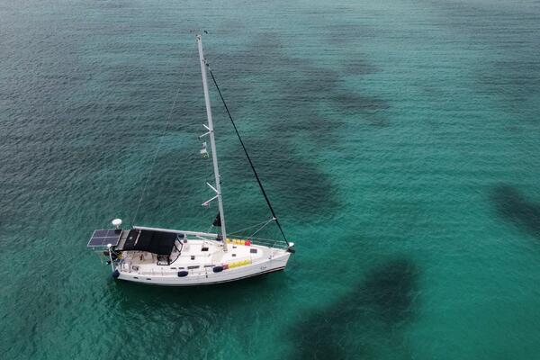 Role 44ft Hunter Yacht For Sale