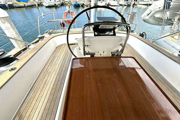 Photo of the 2000 Farr Pilothouse "BB"