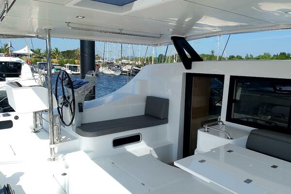 Bei Sogni 53ft Seawind Yacht For Sale
