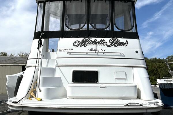 Michelle Rene 39ft Carver Yacht For Sale