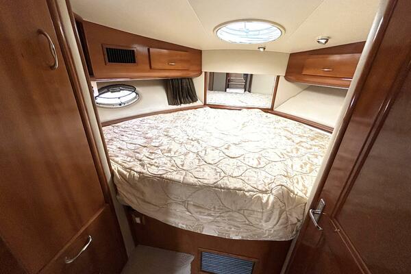Michelle Rene 39ft Carver Yacht For Sale