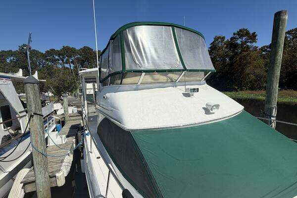 Photo of the 2000 Sea Ray 380 Aft Cabin "Our Way"