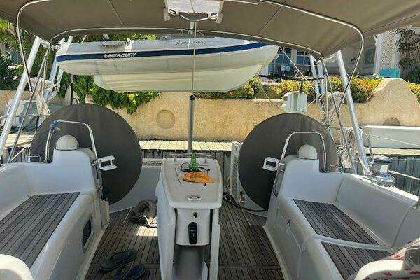 Photo of the 2013 Beneteau Oceanis "HYDRO THERAPY"
