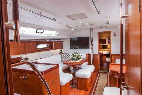 Photo of the 2013 Beneteau Oceanis "HYDRO THERAPY"