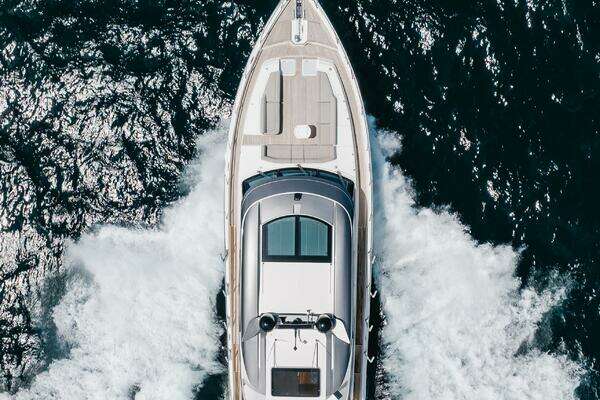 Photo of the 2023 Riviera 645 SUV "HERMOSA"