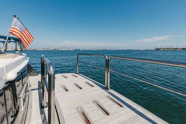 Photo of the 2023 Riviera 645 SUV "HERMOSA"