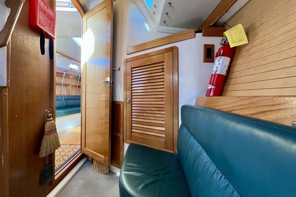 32ft Catalina Yacht For Sale