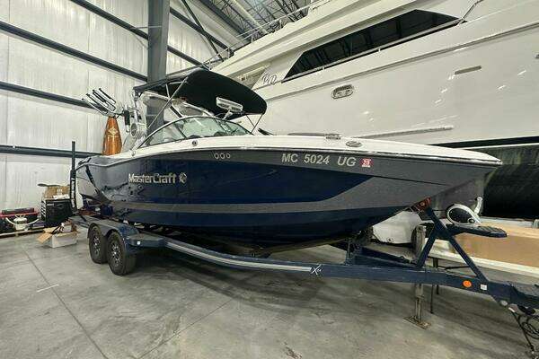 2019 Mastercraft 24