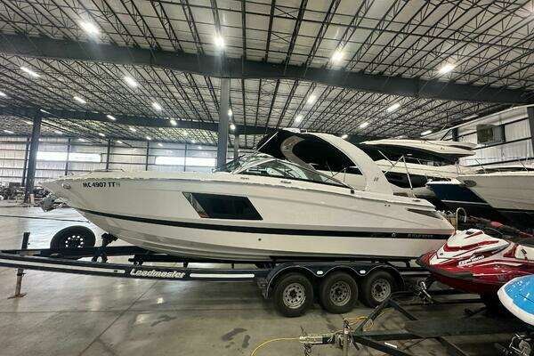 29-ft-Four Winns-2015-H290- Holland Michigan United States  yacht for sale