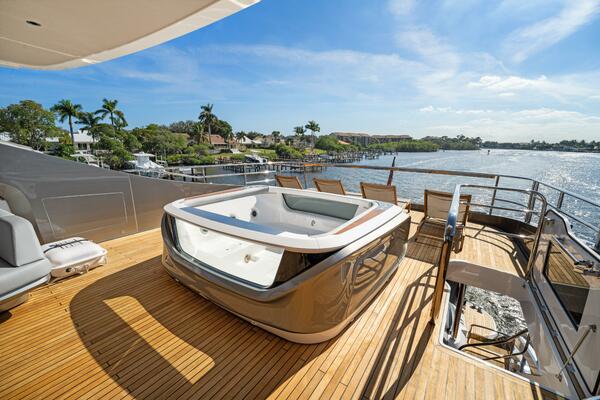 Just Perfect 95ft Princess Yacht For Sale