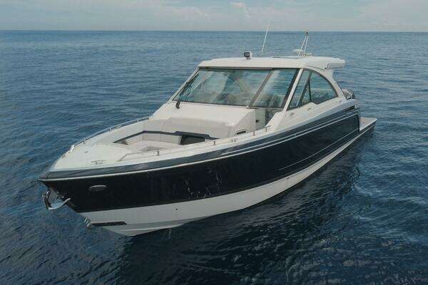 Formula  Yacht For Sale