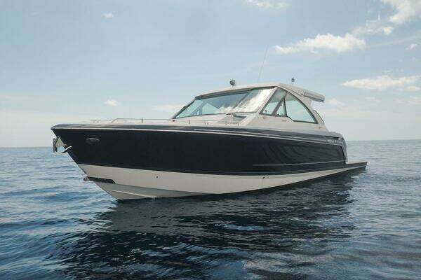 Formula  Yacht For Sale