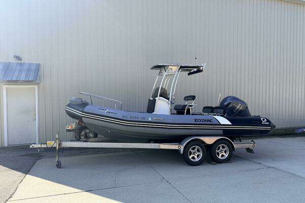 21-ft-Zodiac-2017-650  Pro Open- Holland Michigan United States  yacht for sale