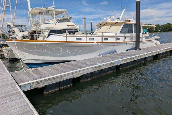 49' Grand Banks