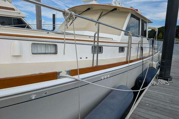 2006 Grand Banks 49