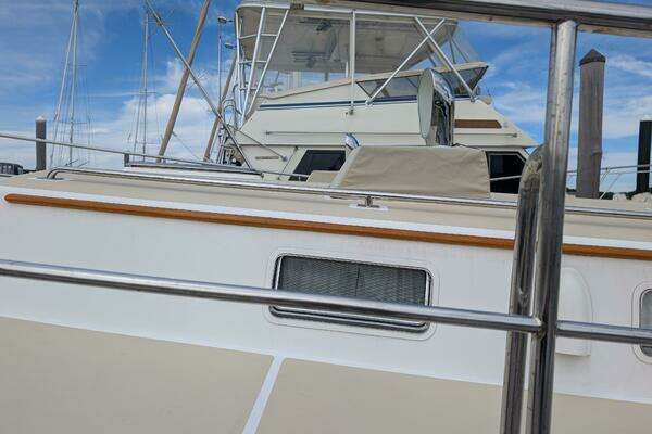 2006 Grand Banks 49