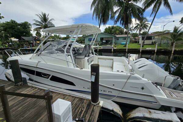 Photo of the 2020 Jeanneau Leader 9.0 WA