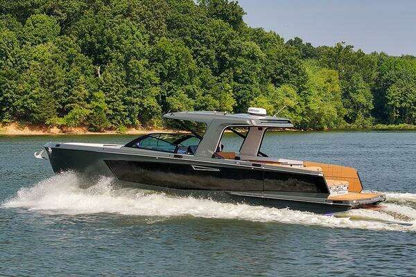 Aviara AV40 Yacht For Sale