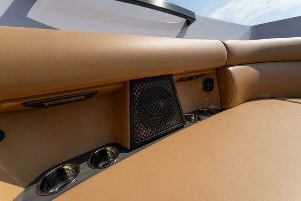 Aviara AV40 Yacht For Sale