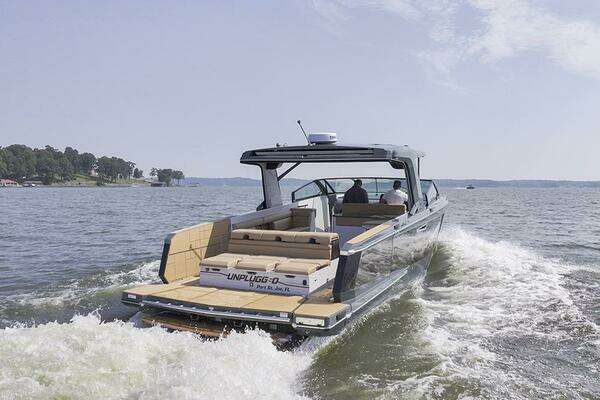 Aviara AV40 Yacht For Sale