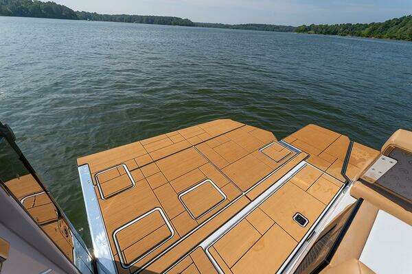 Aviara AV40 Yacht For Sale