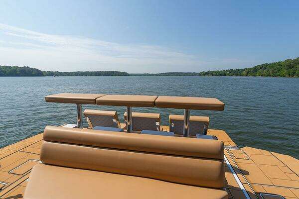 Aviara AV40 Yacht For Sale