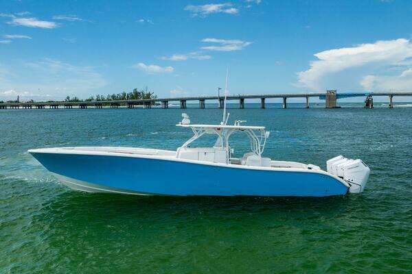 2009 Yellowfin 42
