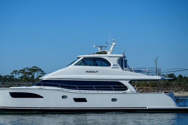 Hideout 65ft Horizon Yacht For Sale