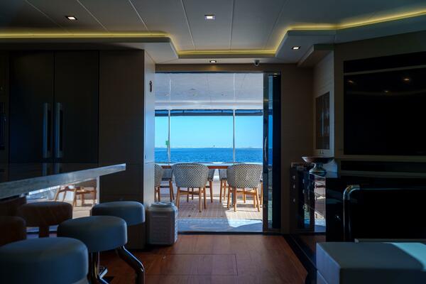 Hideout 65ft Horizon Yacht For Sale